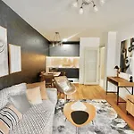 Wh - Urban Nest Point * Podgorica