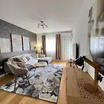 Lägenhet Wh - Urban Nest Point Podgorica